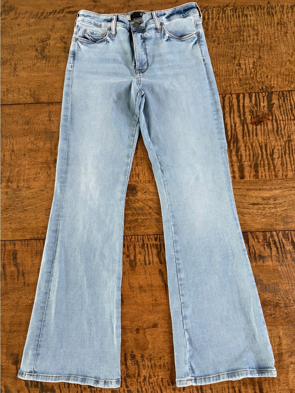 KUT from the Kloth Ana High Rise Fab Ab Flare jeans Size 8